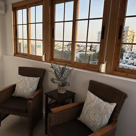 Villa Paradise - Margot Nerja